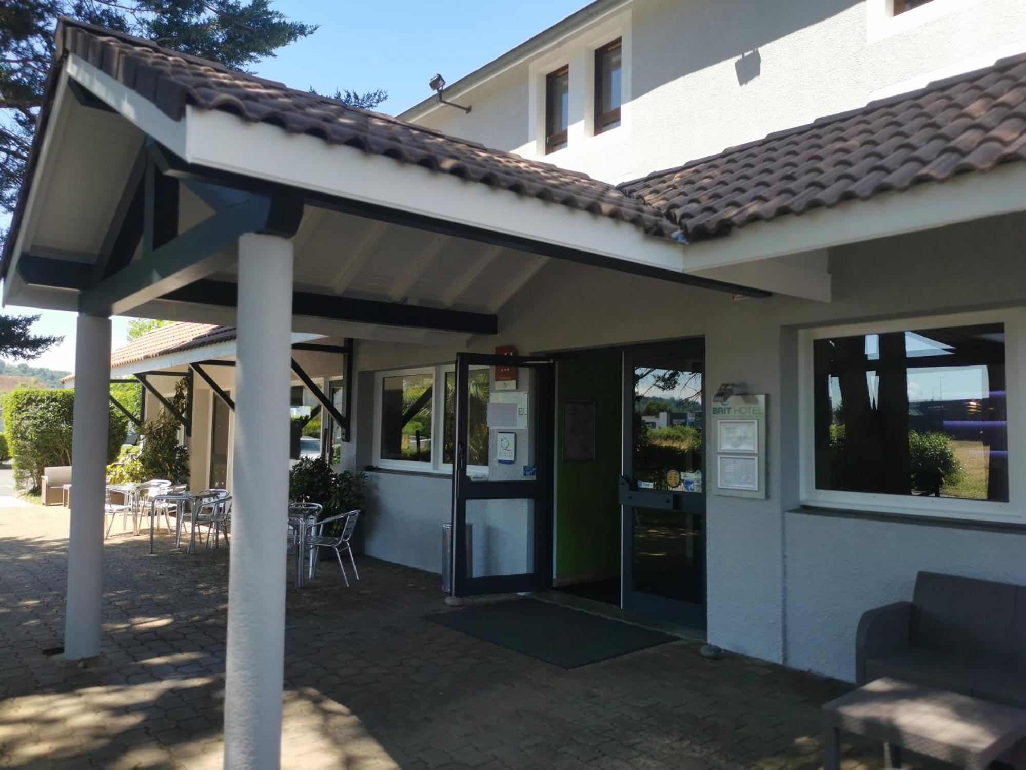 Brit Hotel Confort Pau Lons Luaran gambar