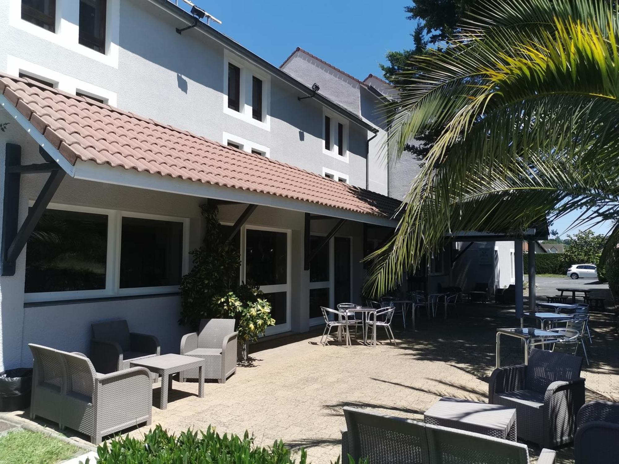 Brit Hotel Confort Pau Lons Luaran gambar