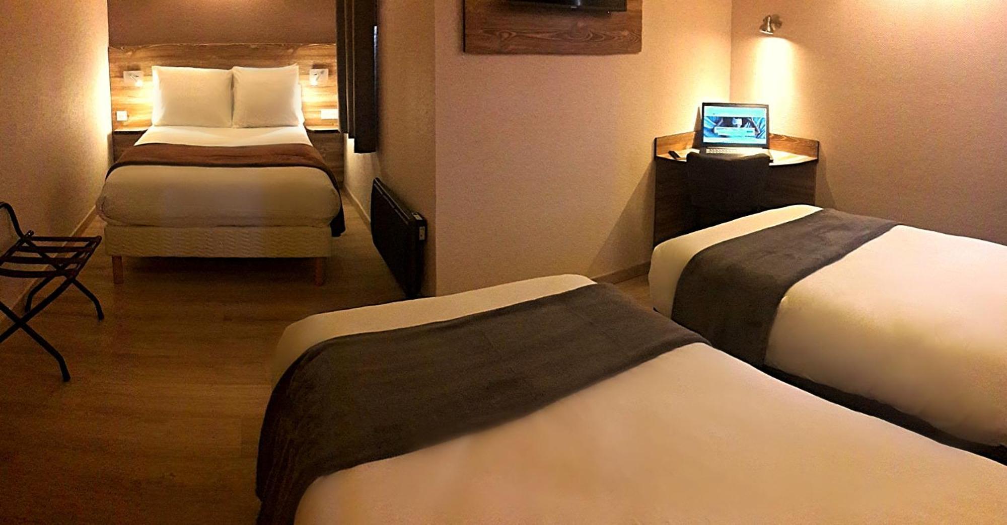 Brit Hotel Confort Pau Lons Luaran gambar