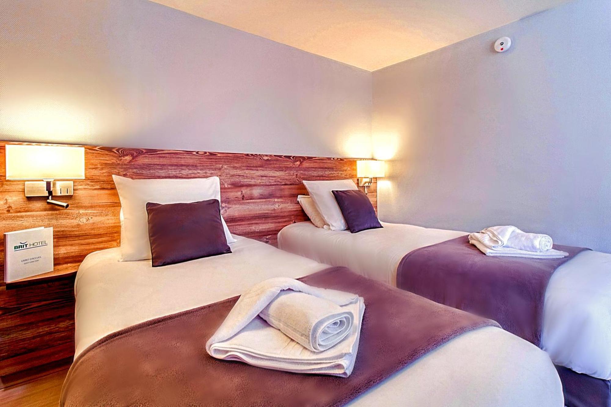 Brit Hotel Confort Pau Lons Luaran gambar
