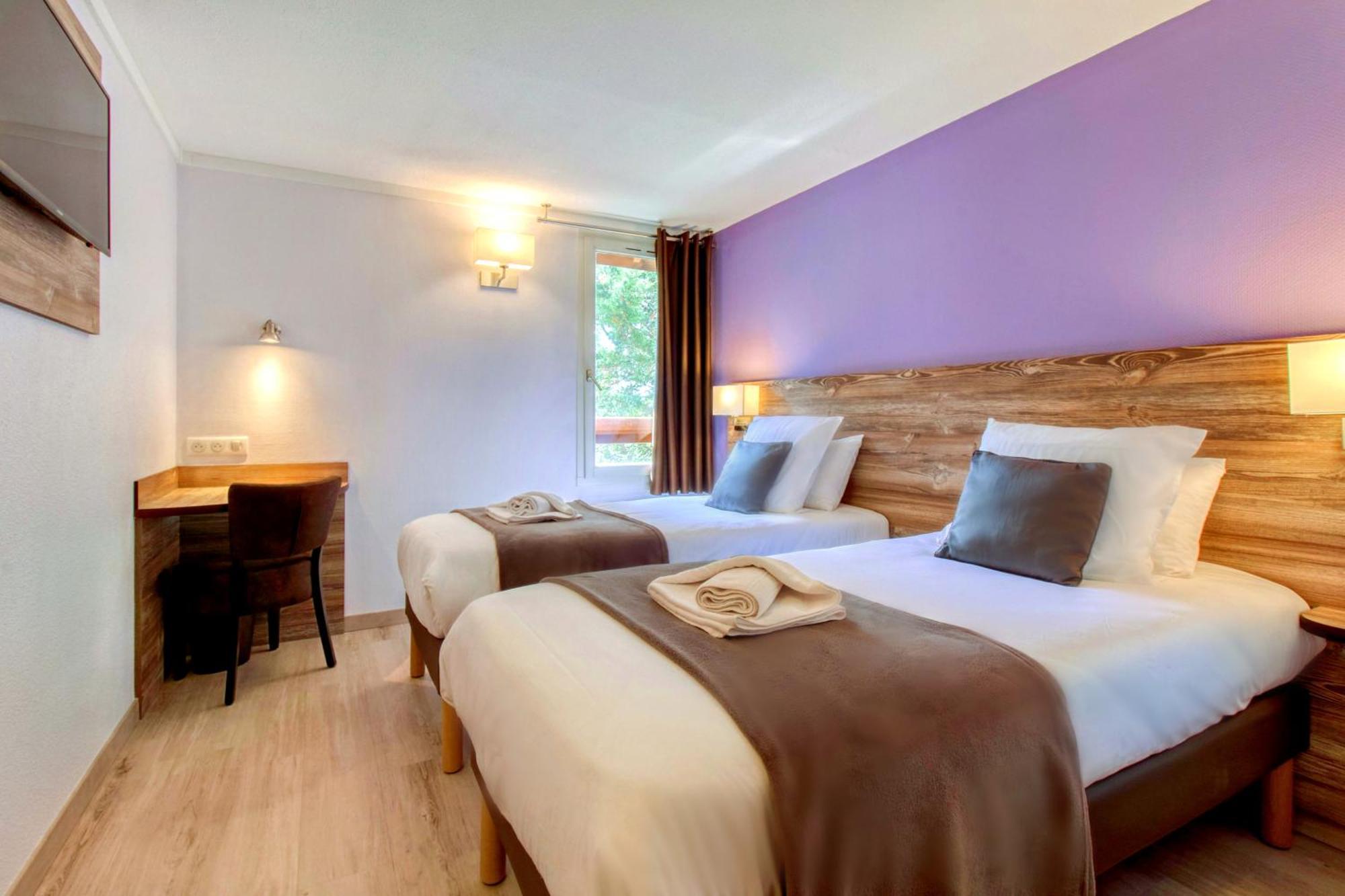 Brit Hotel Confort Pau Lons Luaran gambar