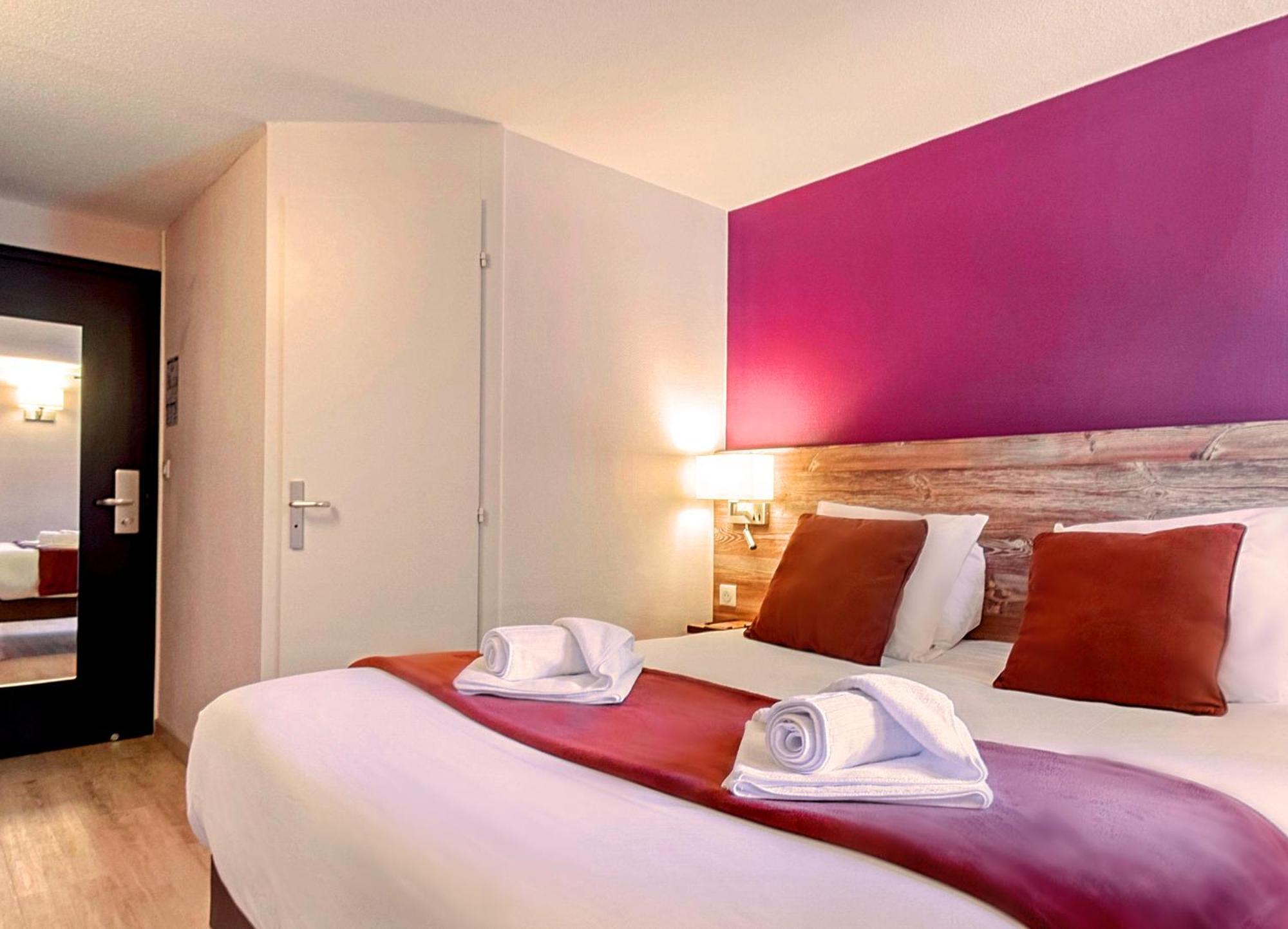 Brit Hotel Confort Pau Lons Luaran gambar