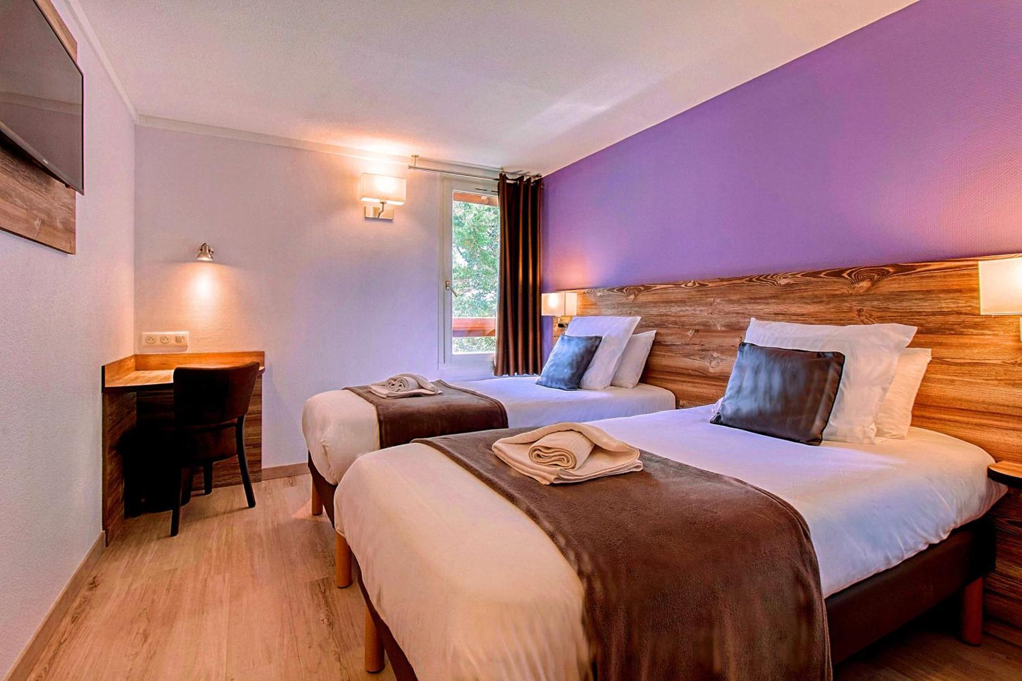 Brit Hotel Confort Pau Lons Luaran gambar